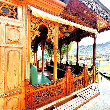 The Badyari Palace Houseboats Srīnagar Dış mekan fotoğraf